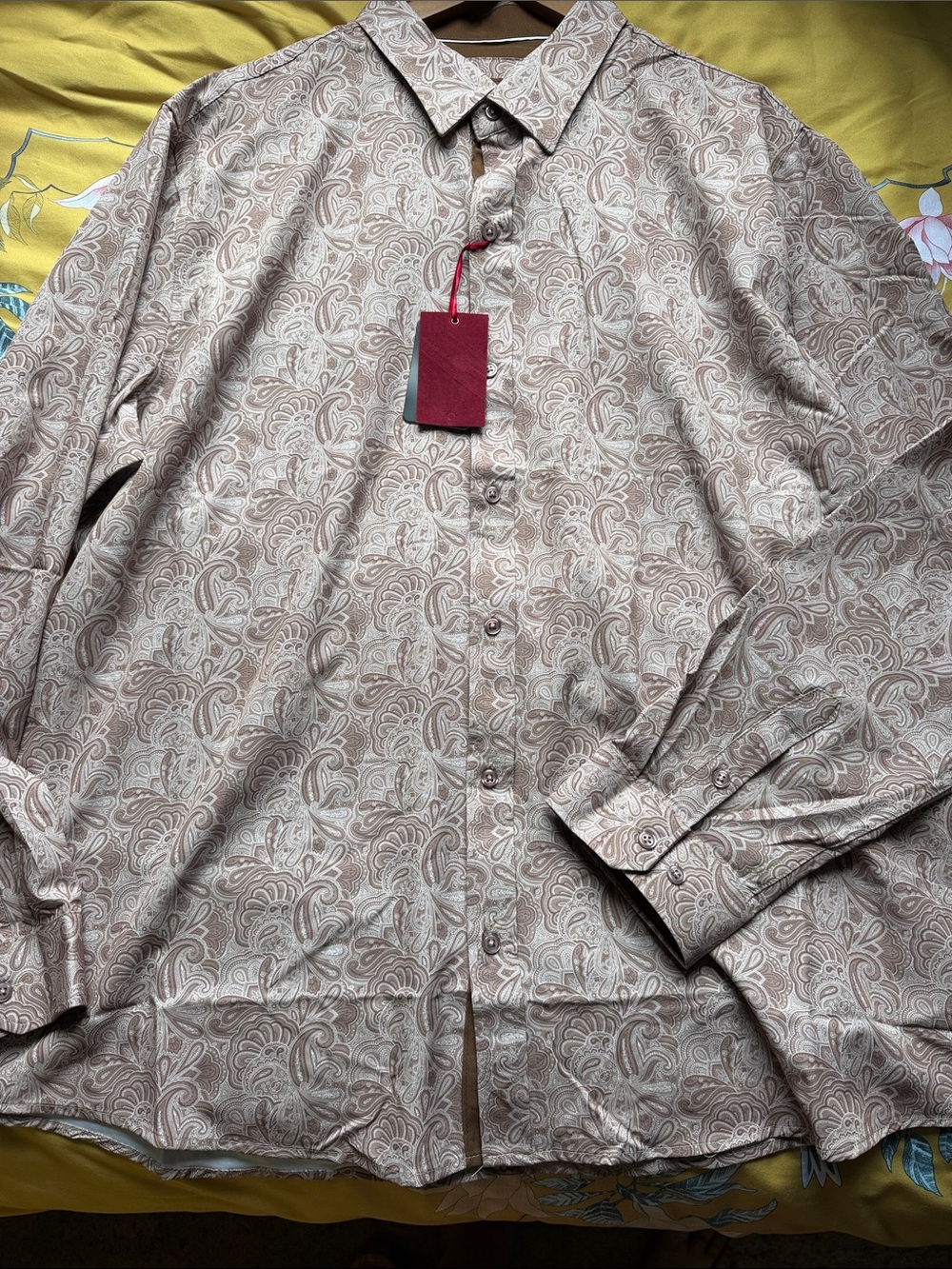 Men’s 2X paisley silky button up dress shirt / NEW